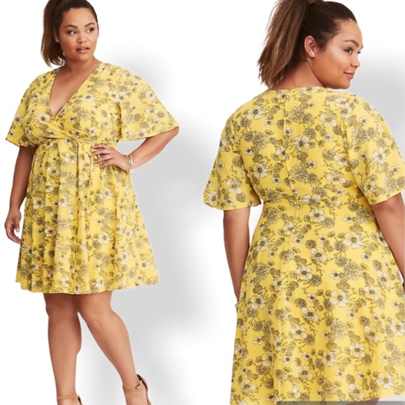 Torrid Yellow Floral Georgette Wrap Dress Size 10 - Picture 1 of 6